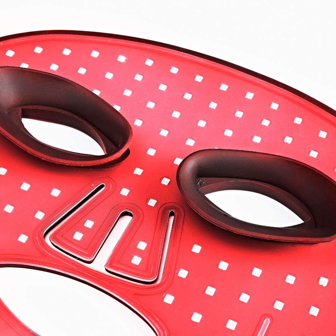 proCLEAR LED Mask (Jet Black)
